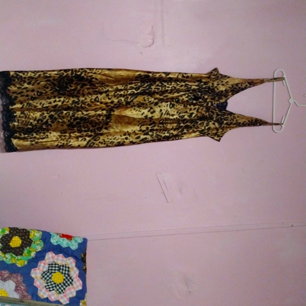 XXL Cheetah Print Ballet Gown